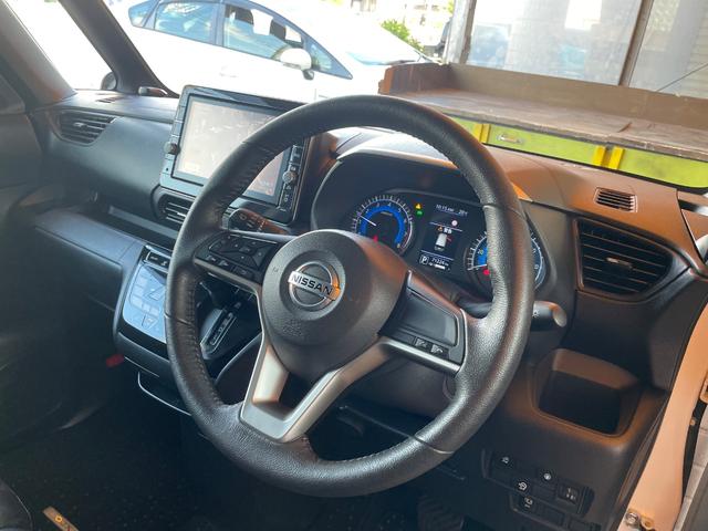 ＶＥＩＬＬＥ　Ｍ３セラミックグラフェンコーティング（鉄粉除去を含む）ご注文頂けます。ボディ表面へ透明度の高い皮膜を形成致します。艶・光沢を与え紫外線や酸性雨からもボディを保護、色褪せや劣化を防止します