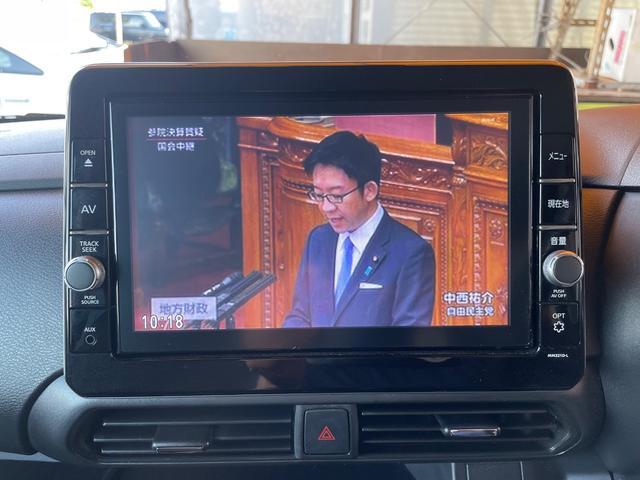 純正９インチナビ完備しています！フルセグＴＶやスマートフォンから音楽視聴や通話可能なＢｌｕｅｔｏｏｔｈ、ｉＰｈｏｎｅ接続可能なＵＳＢポート、ＤＶＤ動画再生などオーディオ機能も充実しています！