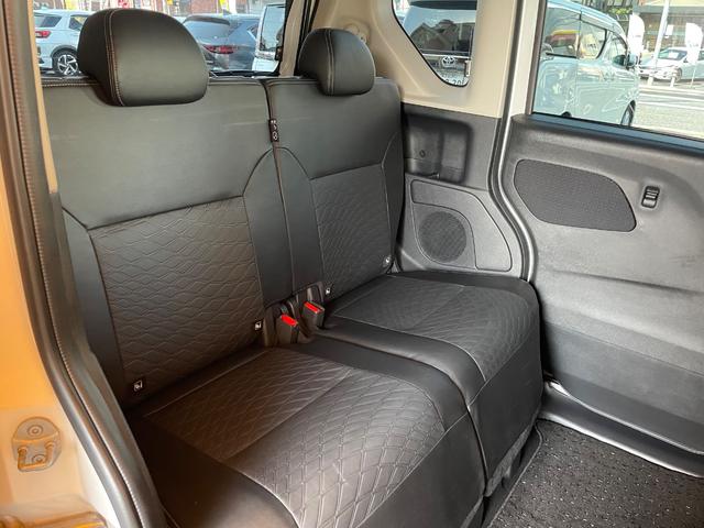 エンジンミッション、エアコンやダイナモ．ＡＣＣセンサー類、純正ナビ、バックモニター、ドアミラーパワースライドドア電装部品、ハイブリッド機構ハイブリッドバッテリー、足回りなど４３７項目保証対象どなります