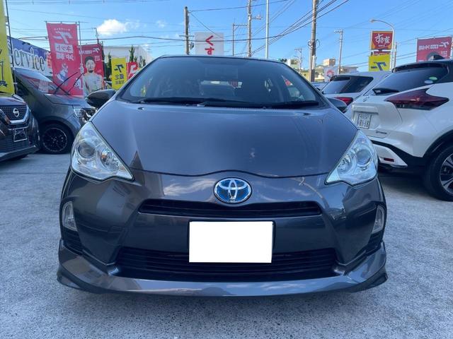 ワンオーナー！修復歴無し！禁煙車両！新車時よりＴＯＹＯＴＡディーラー点検記録簿完備！オススメの一台低燃費ハイブリッド車両が入庫致しました！オプションのエアロ完備のお車です！