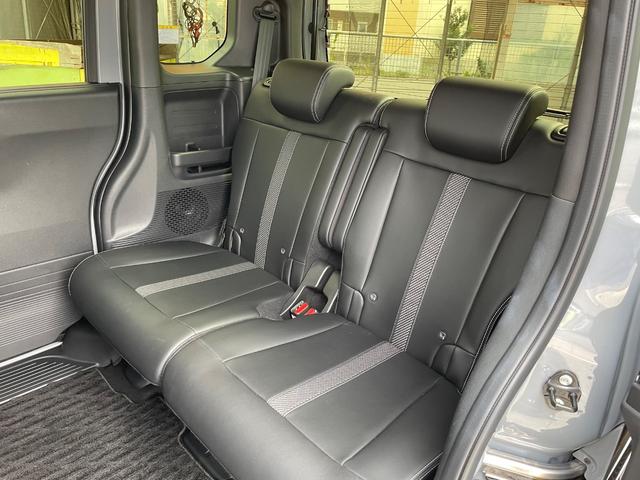 こちらの車両は沖縄で乗り出し新車見積もり価格税込２９５５７００円になります。ＨＯＮＤＡメーカーオプション価格５６４３００円になります。お買い得なオススメのお車です！