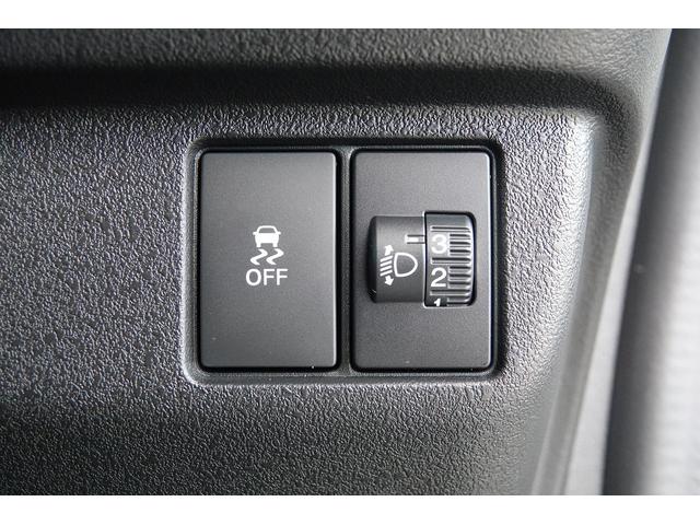 Ｎ－ＢＯＸカスタム コーディネートスタイル　純正ナビ　ドラレコ前　スマートキー、ＥＴＣ、アルミホイール、リアカメラ、カーナビ、ＴＶ、フロアマット、ドアバイザー、リアシートスライド、両側スライドドア、あんしんパッケージ　防錆済　オートクルーズ（42枚目）