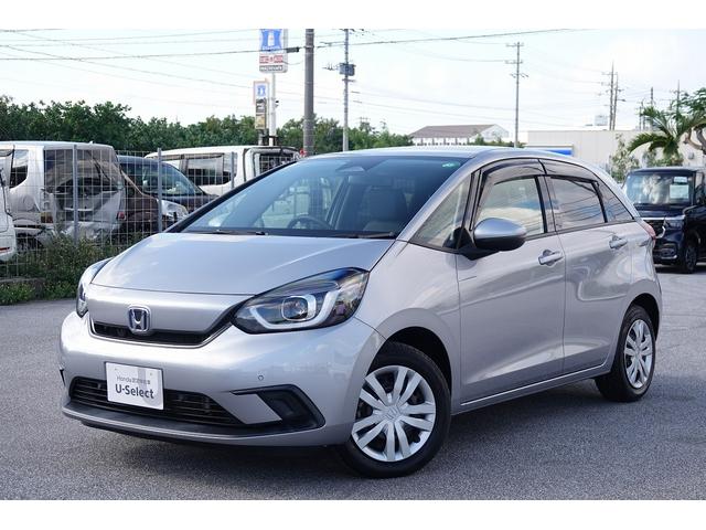 フィット e:HEVベーシック 純正ナビ スマートキー、ETC、リアカメラ、カーナビ、オーディオCD、フロアマット、ドアバイザー 内地仕入れ 防錆済 カーテンエアバッグ USBポート Rカメ アイドリングストップ LEDヘッド(7枚目)