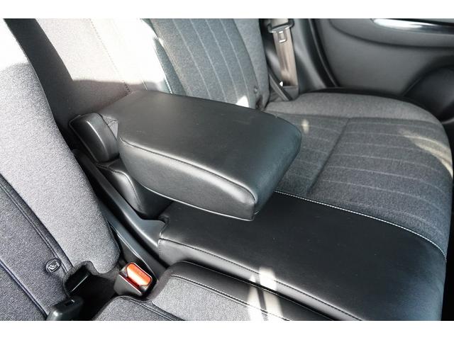 フィット ｅ：ＨＥＶホーム　ＦＯＰナビ　ドラレコ　スマートキー、ＥＴＣ、リアカメラ、カーナビ、オーディオＣＤ、ＴＶ、フロアマット、ドアバイザー　内地仕入れ　防錆済　助手席エアバッグ　運転席エアバッグ　アイドリングストップ　ＡＢＳ（27枚目）