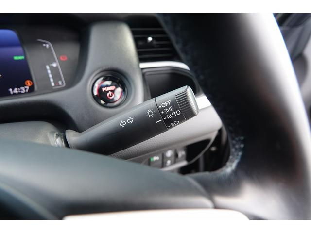 フィット ｅ：ＨＥＶホーム　ＦＯＰナビ　ドラレコ　スマートキー、ＥＴＣ、リアカメラ、カーナビ、オーディオＣＤ、ＴＶ、フロアマット、ドアバイザー　内地仕入れ　防錆済　助手席エアバッグ　運転席エアバッグ　アイドリングストップ　ＡＢＳ（33枚目）