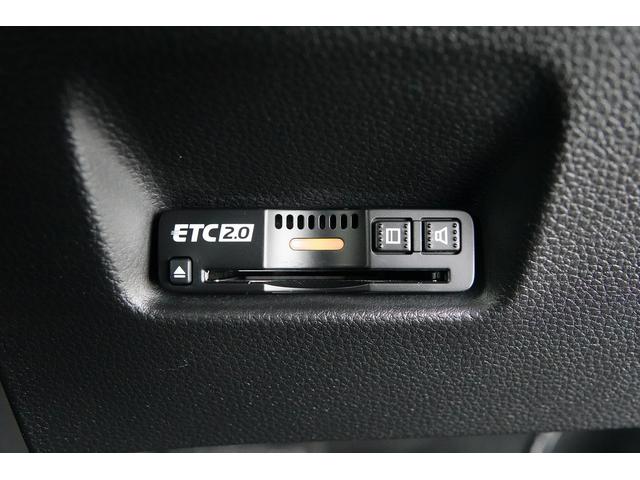 フィット ｅ：ＨＥＶホーム　ＦＯＰナビ　ドラレコ　スマートキー、ＥＴＣ、リアカメラ、カーナビ、オーディオＣＤ、ＴＶ、フロアマット、ドアバイザー　内地仕入れ　防錆済　助手席エアバッグ　運転席エアバッグ　アイドリングストップ　ＡＢＳ（39枚目）