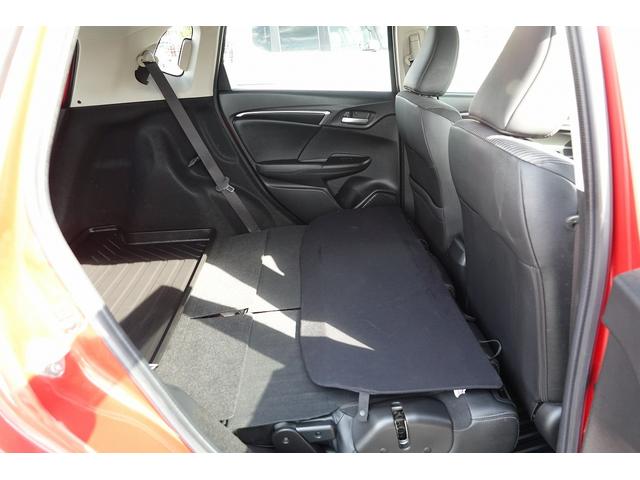 フィットハイブリッド Ｌホンダセンシング　社外オーディオ　スマートキー、リアカメラ、オーディオＣＤ、ドアバイザー　防錆済　Ｒカメ　ＬＥＤ　サイドＳＲＳ　横滑り防止　ドライブレコーダー　パワーステアリング　オートクルーズ　ＥＴＣ車載器　ＡＢＳ（51枚目）