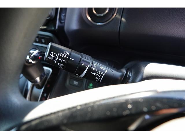 N-BOXカスタム L 純正ナビ スマートキー、ETC、リアカメラ、カーナビ、オーディオCD、TV、フロアマット、ドアバイザー 防錆済 サイドエアバッグ ナビTV Aストップ シートヒータ キーフリーシステム LEDライト(36枚目)