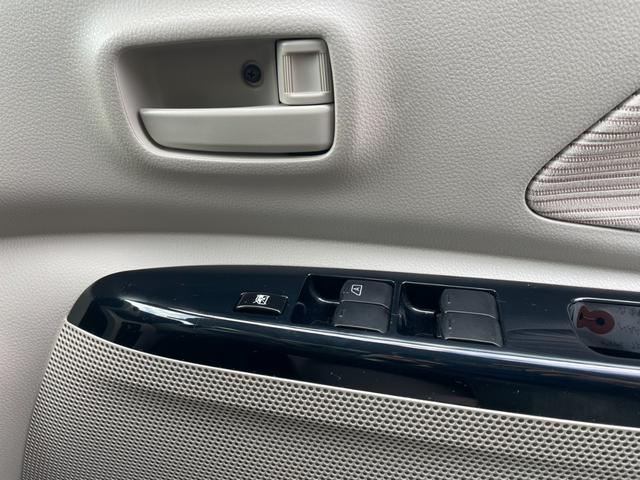 デイズルークス X 本土仕入れ/パワースライドドア/スマートキー/Pスタート/ETC/電動格納ミラー/純正SDナビ/DVD・CD/フルセグ/Bluetooth/全方位カメラ/Wエアコン/フルフラットシート/点検整備/(20枚目)