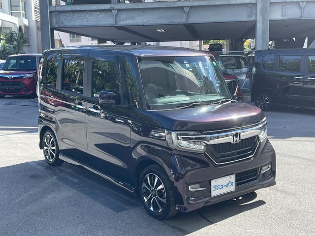 「日本にベストな新しいのりものを創造したい」という思いを込めた軽乗用車「Ｎ」シリーズの第一弾モデル「Ｎ　ＢＯＸ」のエアロパーツをセットにした「Ｎ　ＢＯＸカスタム」。