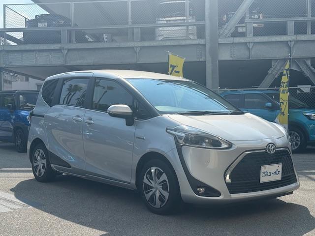 広く世代を超えて、様々なライフスタイルをサポートする「ユニバーサルでクールなトヨタ最小ミニバン」として開発