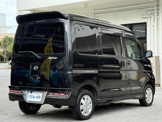 広々とした後席乗車可能な５ナンバーワゴンボディに、６６０ｃｃ　水冷直列３気筒１２バルブＤＯＨＣインタークーラーターボエンジン搭載