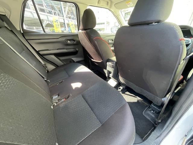 新開発の１．２Ｌ　ハイブリッドシステム「ｅ‐ＳＭＡＲＴ（イースマート）ハイブリッド」を搭載。