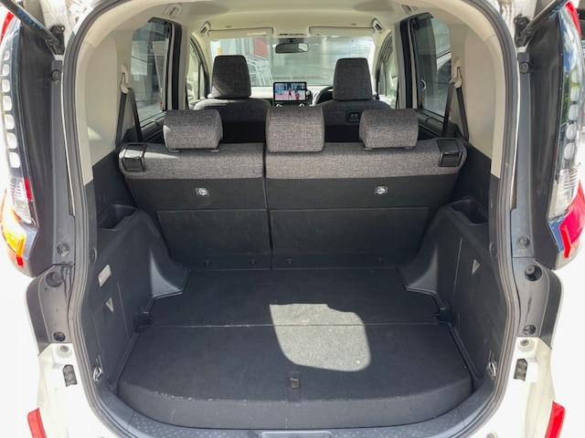 ユーポスの特徴はアフターサービスです！自社整備工場・板金工場を備え、車検から事故の修理まで対応致します。長く乗る車だからこそ、信頼のユーポスで車選びを！！！