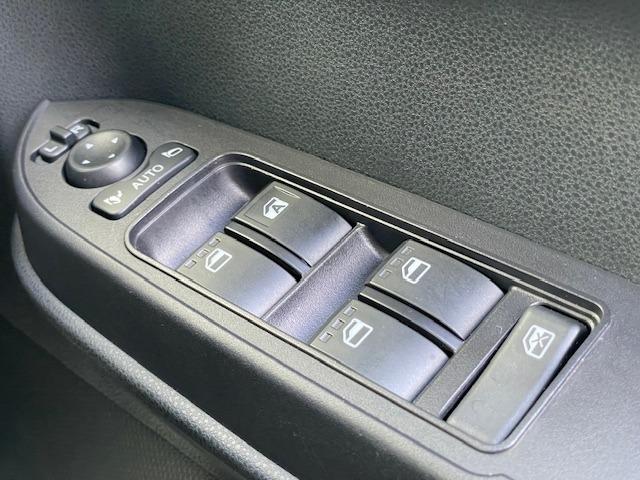 タント カスタムRS OP10年保証対象車 両側パワースライドドア パノラマビューモニター 純正ディスプレイオーディオ(32枚目)