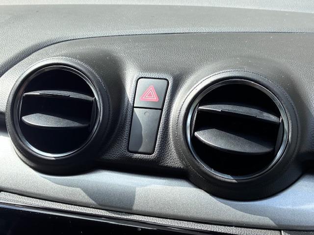 スイフト ハイブリッドＭＬ　ＯＰ５保証対象車　全方位モニター　Ｐａｎａｓｏｎｉｃナビ　ＬＥＤヘッドライト　デュアルカメラブレーキ（30枚目）