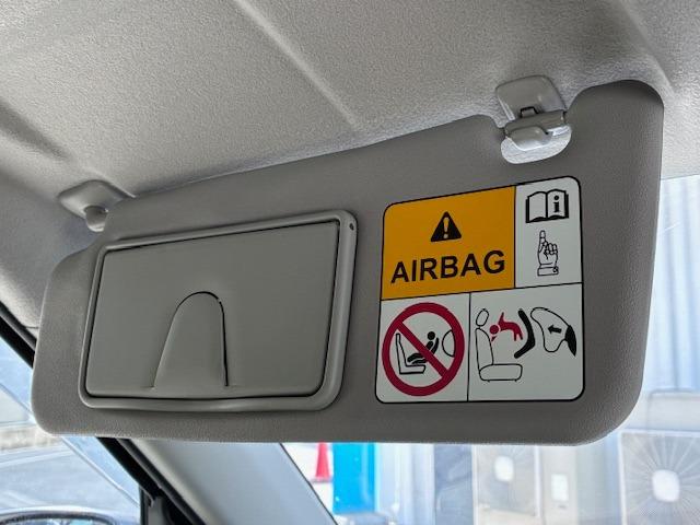 スイフト ハイブリッドＭＬ　ＯＰ５保証対象車　全方位モニター　Ｐａｎａｓｏｎｉｃナビ　ＬＥＤヘッドライト　デュアルカメラブレーキ（38枚目）