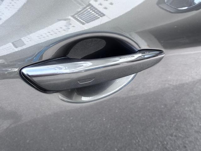 お問い合わせはユーポス奥武山店まで！０９８－８５２－０８１０　お電話お待ちしております！！