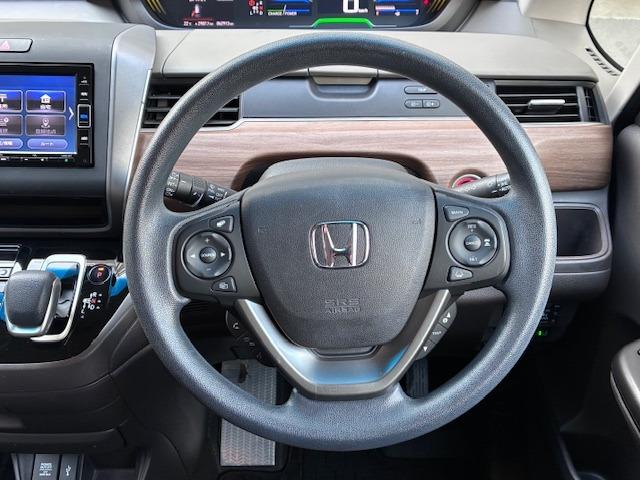 フリードハイブリッド ハイブリッド・Ｇホンダセンシング　純正ナビ　バックモニター　両側パワースライドドア　ＬＥＤヘッドライト　前後ドラレコ（11枚目）