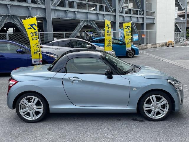 新骨格構造「Ｄ－Ｆｒａｍｅ」により、骨格のみでスポーツカーに求められる高い剛性を確保し、加えてサスペンションやパワートレーンの専用チューニングを行うことで、感動の操縦安定性と乗り心地を実現