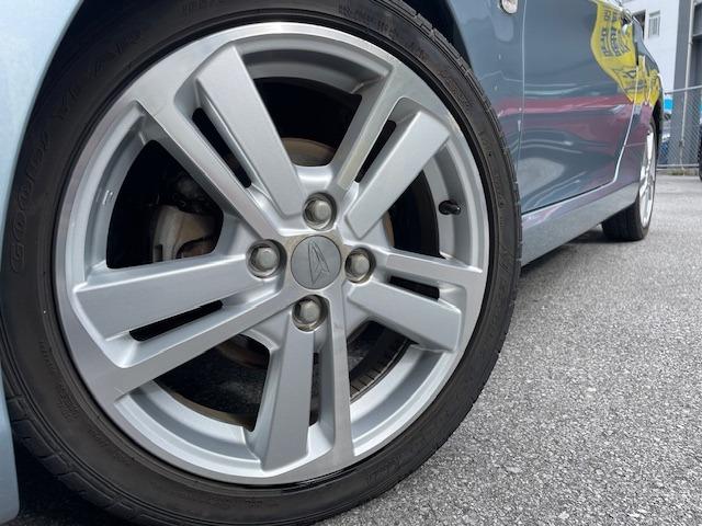 タイヤサイズ（前後）	１６５／５０Ｒ１６　７５Ｖ