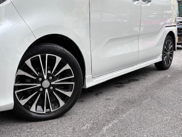 タイヤサイズ（前後）	１６５／５５Ｒ１５　７５Ｖ