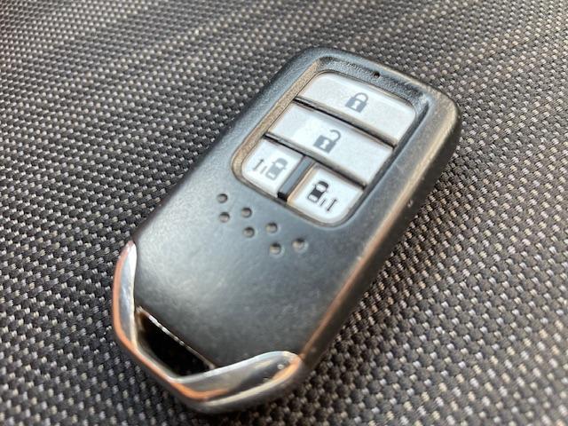 フリード Ｇ・ホンダセンシング　ＯＰ５年保証対象車　両側パワースライドドア　純正オーディオ　ＬＥＤヘッドライト　ドラレコ　ＥＴＣ（63枚目）