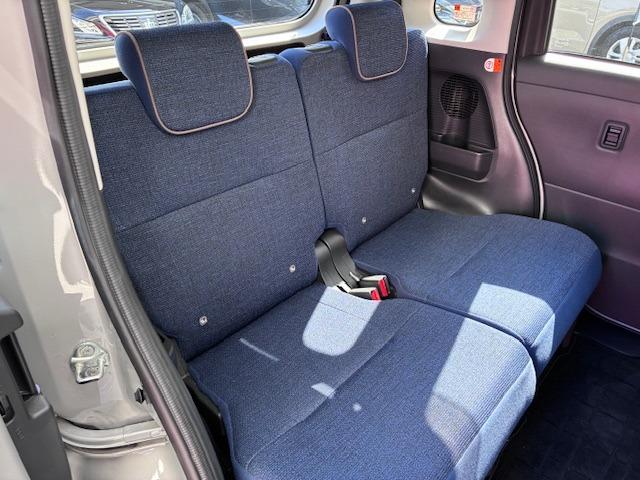 買い物帰りやテイクアウトの荷物で両手が塞がった状態でも快適な乗り降りを実現した。