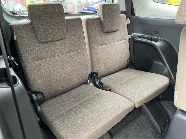 ユーポス奥武山店は軽自動車からミニバン、スポーツカーと様々なジャンルの車両を多く取り扱っております。まだ何の車種か決めていない方はぜひ当店から探しませんか。お気軽にお越しください。