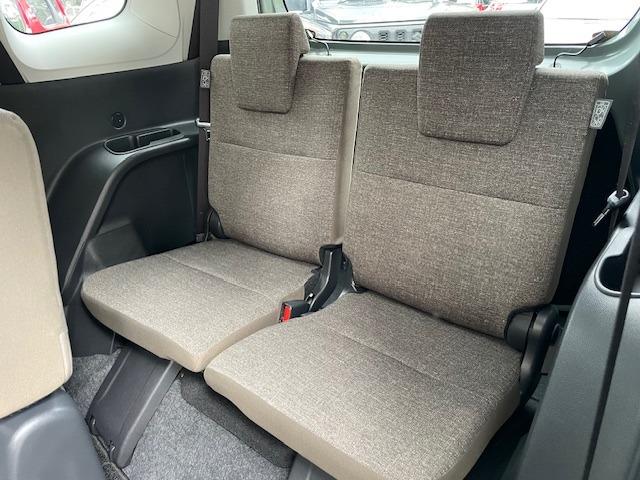 アッパー部前端から左右のドアベルトラインへのシームレスな繋がりによって、室内空間の広がりと車両感覚のつかみやすさをサポート