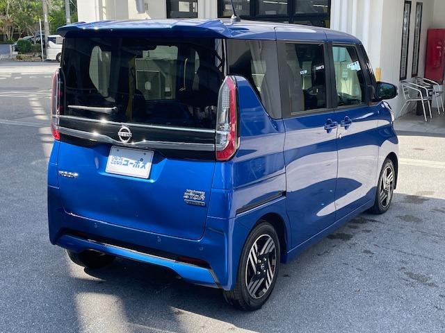 水冷直列３気筒エンジンを搭載し、トランスミッションにはエクストロニックＣＶＴを組み合わせる