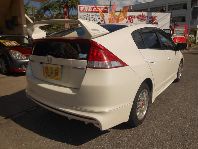 インサイト Ｌ　☆委託販売☆メモリーナビ☆☆ワンセグ☆ＤＶＤ☆バックカメラ☆ＥＴＣ☆格納ミラー☆ウインカーミラー☆キーレス☆アイドリングストップ☆ＨＩＤ☆フォグランプ☆シートリフター☆ハイブリッド車☆（5枚目）