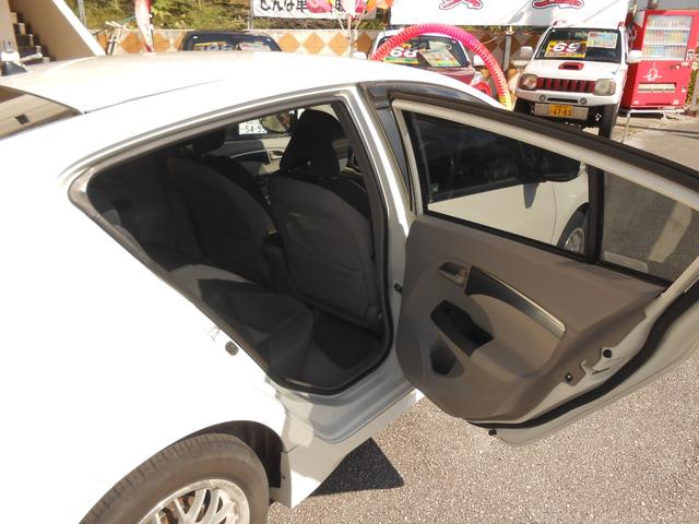 インサイト Ｌ　☆委託販売☆メモリーナビ☆☆ワンセグ☆ＤＶＤ☆バックカメラ☆ＥＴＣ☆格納ミラー☆ウインカーミラー☆キーレス☆アイドリングストップ☆ＨＩＤ☆フォグランプ☆シートリフター☆ハイブリッド車☆（11枚目）