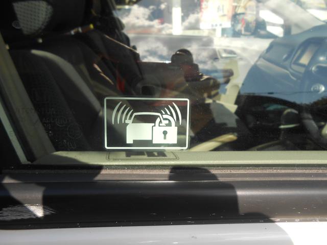 インサイト Ｌ　☆委託販売☆メモリーナビ☆☆ワンセグ☆ＤＶＤ☆バックカメラ☆ＥＴＣ☆格納ミラー☆ウインカーミラー☆キーレス☆アイドリングストップ☆ＨＩＤ☆フォグランプ☆シートリフター☆ハイブリッド車☆（26枚目）