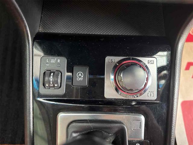 アイドリングストップ機能付き！【信号待ち等の停車時にエンジンを一時的に停止させ低燃費運転をアシストします♪】