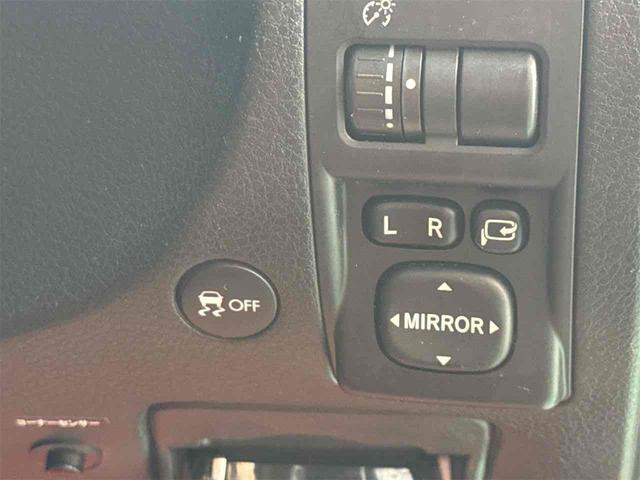 エクシーガクロスオーバー７ ２．５ｉアイサイト　４ＷＤ　ＥＴＣ　バックカメラ　クリアランスソナー　オートクルーズコントロール　パワーシート　衝突被害軽減システム　ナビ　ＴＶ　ＨＩＤ　ヘッドライトウォッシャー　アルミホイール　スマートキー（49枚目）