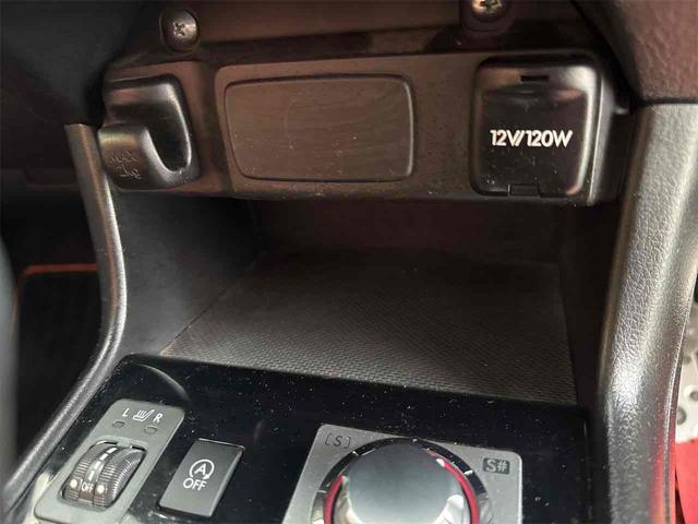 エクシーガクロスオーバー７ ２．５ｉアイサイト　４ＷＤ　ＥＴＣ　バックカメラ　クリアランスソナー　オートクルーズコントロール　パワーシート　衝突被害軽減システム　ナビ　ＴＶ　ＨＩＤ　ヘッドライトウォッシャー　アルミホイール　スマートキー（53枚目）