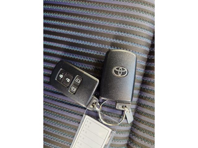 ヴォクシー ZS 煌II バックカメラ ナビ TV レーンアシスト 衝突被害軽減システム 両側電動スライドドア オートマチックハイビーム オートライト LEDヘッドランプ スマートキー アイドリングストップ 後席モニター(11枚目)