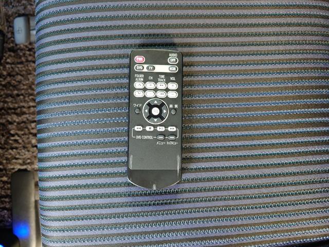 ヴォクシー ZS 煌II バックカメラ ナビ TV レーンアシスト 衝突被害軽減システム 両側電動スライドドア オートマチックハイビーム オートライト LEDヘッドランプ スマートキー アイドリングストップ 後席モニター(25枚目)