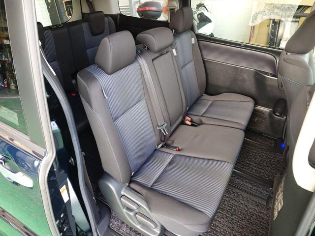 ヴォクシー ZS 煌II バックカメラ ナビ TV レーンアシスト 衝突被害軽減システム 両側電動スライドドア オートマチックハイビーム オートライト LEDヘッドランプ スマートキー アイドリングストップ 後席モニター(48枚目)