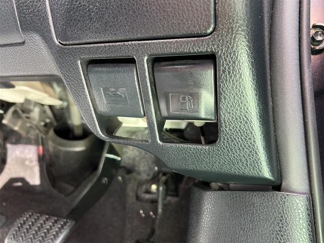 この度は当店のお車をご覧になっていただき、誠にありがとうございます。ぜひじっくりとご検討下さい。気軽にお問合せ・お見積りお待ちしております。