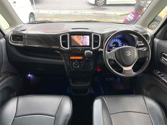 車を運転する際には運転席の存在は欠かせません。なのでしっかりとチェックしたいポイントですね。