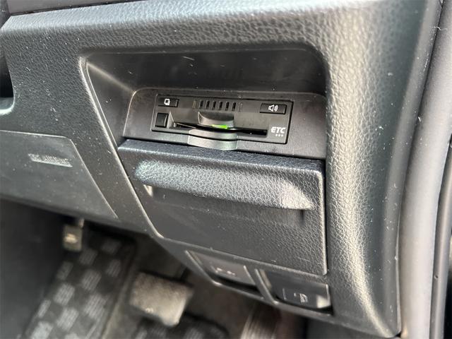 高速走行もスムーズにお支払いが可能な【ＥＴＣ】ご納車までにセットアップを行い、ご納車時にはご利用いただけるようにいたします。