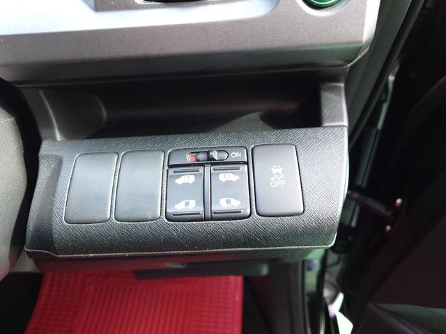 ステップワゴンスパーダ Ｚ　ＥＴＣ　ＴＶ　両側電動スライドドア　ＨＩＤ　スマートキー　電動格納ミラー　３列シート　ウォークスルー　ＣＶＴ　アルミホイール　盗難防止システム　衝突安全ボディ　ＡＢＳ　ＥＳＣ　エアコン（5枚目）