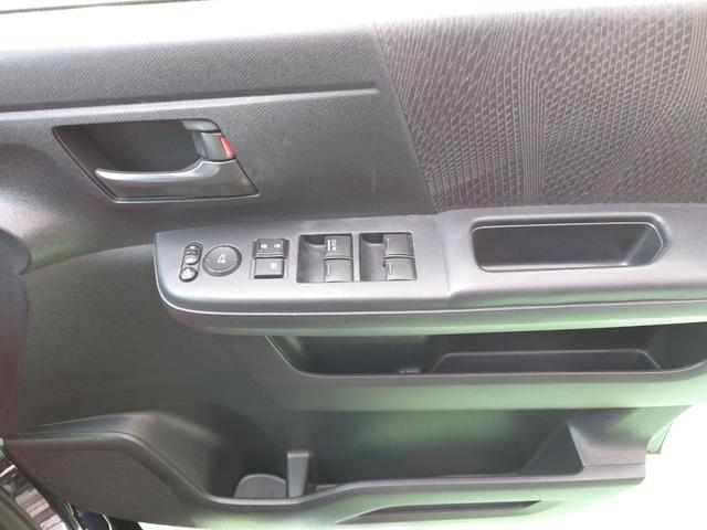 ステップワゴンスパーダ Ｚ　ＥＴＣ　ＴＶ　両側電動スライドドア　ＨＩＤ　スマートキー　電動格納ミラー　３列シート　ウォークスルー　ＣＶＴ　アルミホイール　盗難防止システム　衝突安全ボディ　ＡＢＳ　ＥＳＣ　エアコン（7枚目）