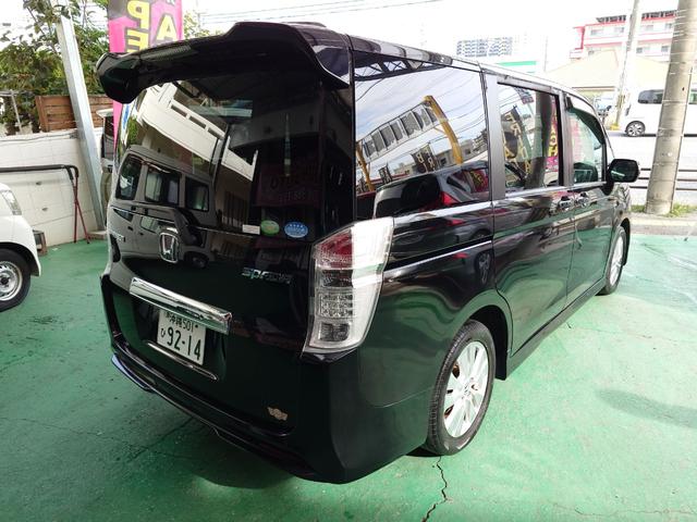 ステップワゴンスパーダ Ｚ　ＥＴＣ　ＴＶ　両側電動スライドドア　ＨＩＤ　スマートキー　電動格納ミラー　３列シート　ウォークスルー　ＣＶＴ　アルミホイール　盗難防止システム　衝突安全ボディ　ＡＢＳ　ＥＳＣ　エアコン（15枚目）