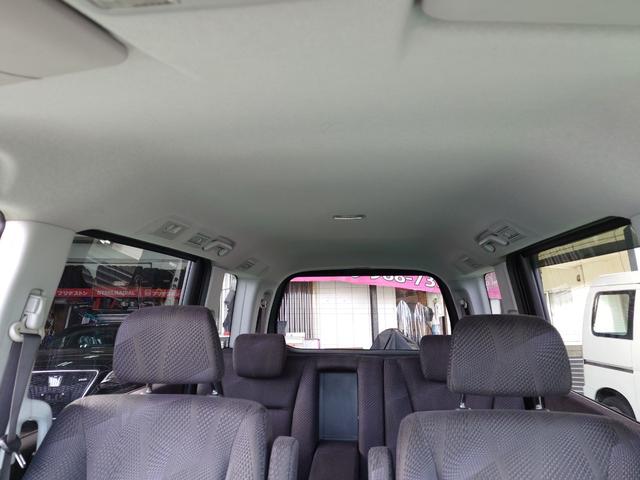 ステップワゴンスパーダ Ｚ　ＥＴＣ　ＴＶ　両側電動スライドドア　ＨＩＤ　スマートキー　電動格納ミラー　３列シート　ウォークスルー　ＣＶＴ　アルミホイール　盗難防止システム　衝突安全ボディ　ＡＢＳ　ＥＳＣ　エアコン（25枚目）