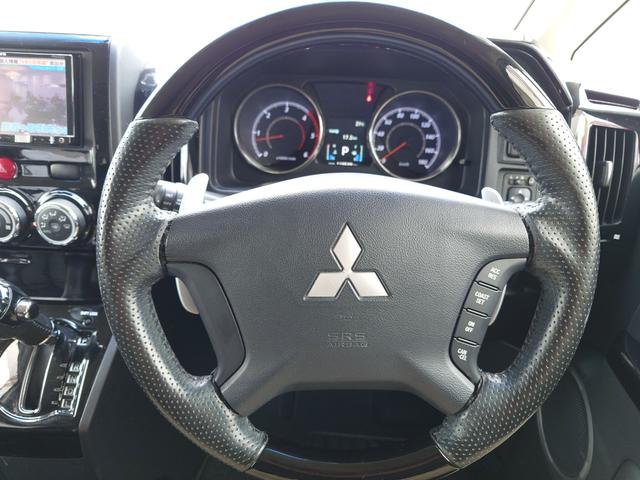 デリカD:5 D パワーパッケージ 4WD ETC バックカメラ ナビ TV オートクルーズコントロール 両側電動スライドドア HID スマートキー 電動格納ミラー シートヒーター 後席モニター 3列シート フルフラット AT(3枚目)