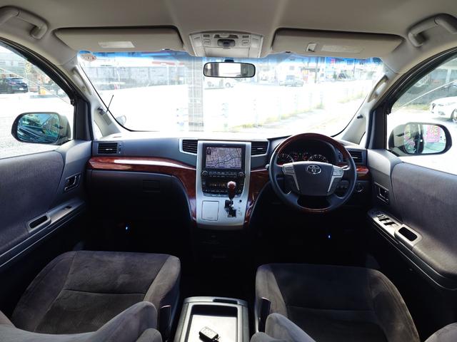 運転者にとっては日々使用することとなる運転席です。運転席が快適だと運転に集中することができますね。