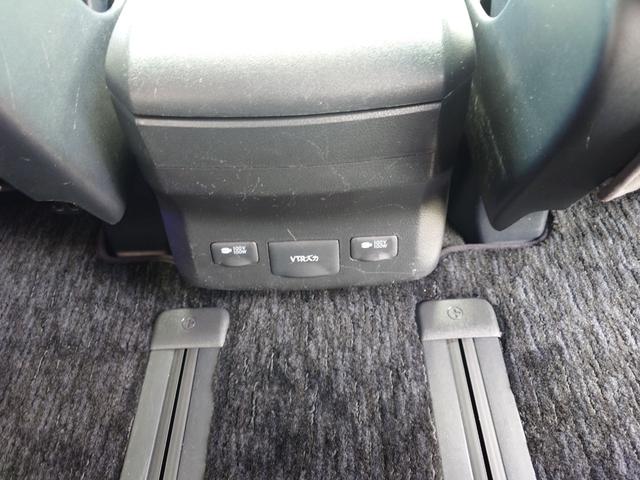 ご覧いただきありがとうございます♪気になったお車がありましたらお気軽にお電話をください♪